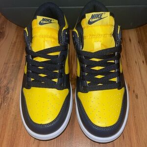 Used Nike women’s Dunk Low Michigan size 6.5